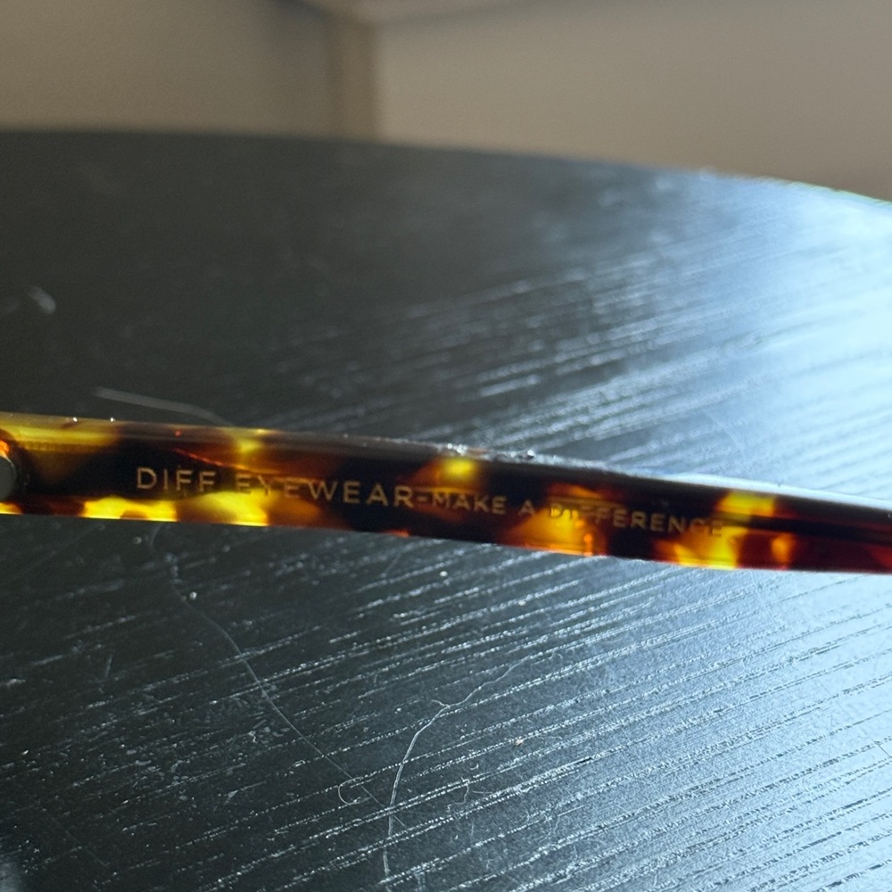 Diff Eyewear Sasha Tortoise Shell Sunglasses - image 5